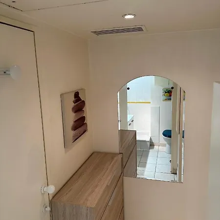 Studio Piscine 150 Metres Bord De